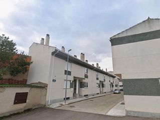 Maison jumelée à Monfarracinos