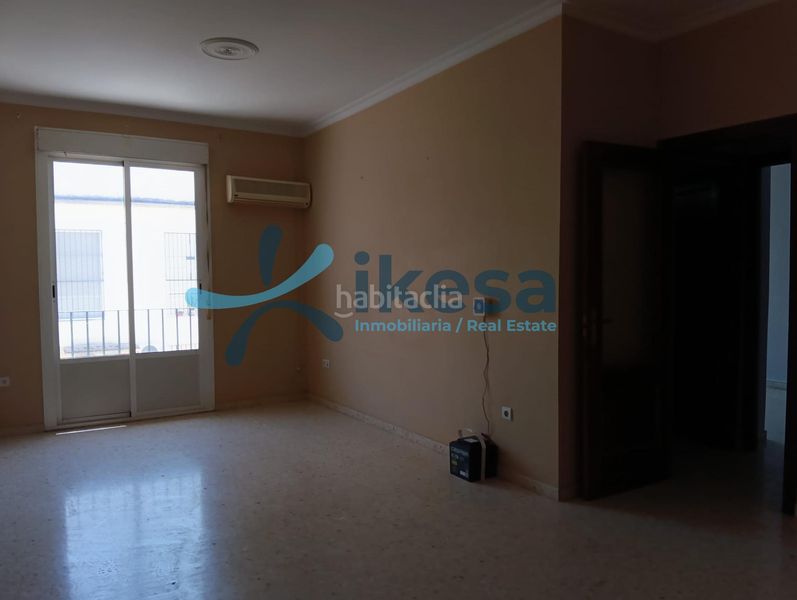 Foto f23107b5-a176-4c0c-b2fc-81b6b9d7d94d. Pis a Marchena