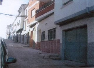 Maison jumelée à Montehermoso. Venta de adosado sin posesión no visitable en montehermoso  cáce