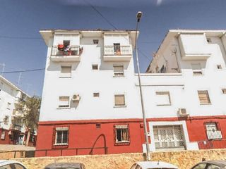 Appartamento in Estación - La Fontanilla - El Tinte. Venta de piso en utrera  sevilla