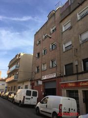 Flat in Sant Andreu-Gassó Vargas. Se vende piso en barcelona sin posesión