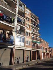 Pis a Barri Vell. Se vende piso en girona sin posesión