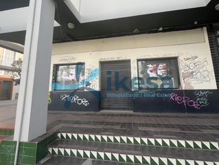 Local Comercial en Centro - Doña Mercedes. Venta de local comercial en dos hermanas  sevilla