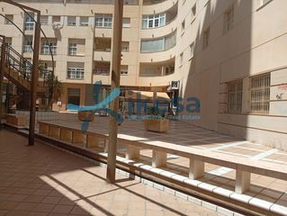 Ufficio in Dalías. Se vende oficina en la localidad de el ejido