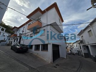 Etagenwohnung in Colomera. Venta de piso en colomera granada