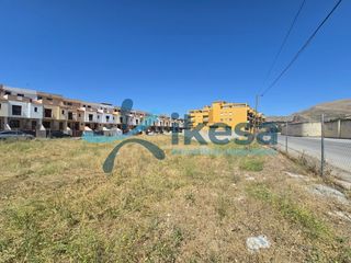 Terreno residencial en Atarfe. Amplio solar en atarfe  oportunidad única por 165,000