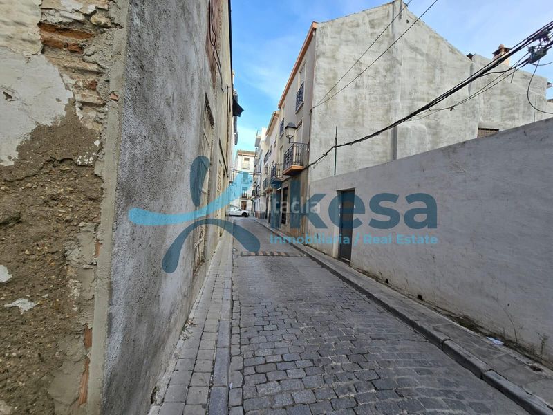 Foto d893928d-f773-48d2-9e79-6e5526bf944c. Casa adossada a Loja