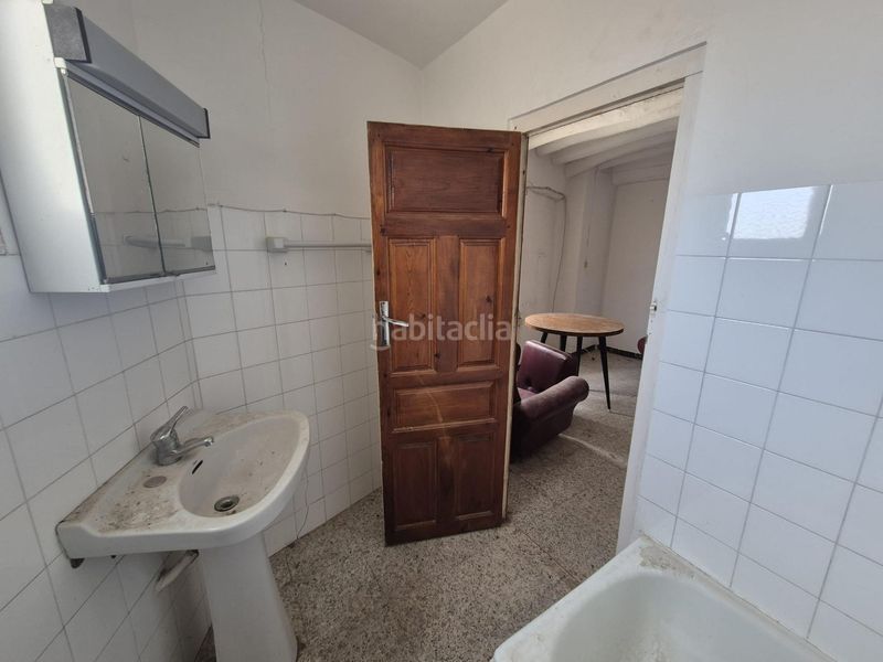 Foto ea58149e-91e8-4fe1-8c7a-9317506f9575. Casa a Válor