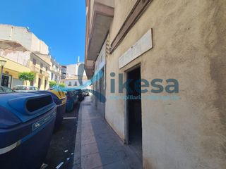 Local Comercial a Motril  ciudad. Se vende local comercial en la localidad de motril