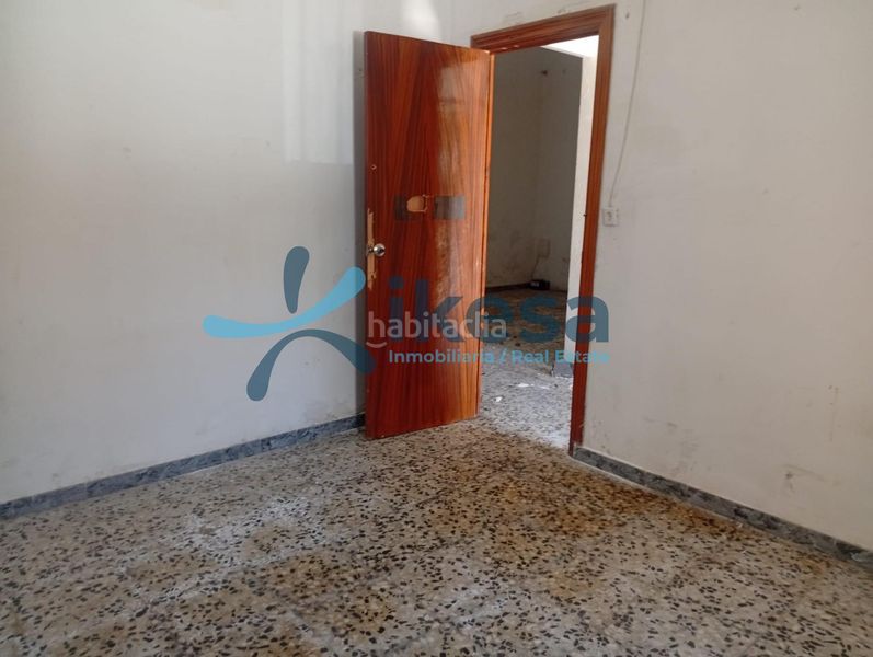 Foto 3154c30e-d7ef-4895-b886-295e74c70f5f. Apartament a Adra