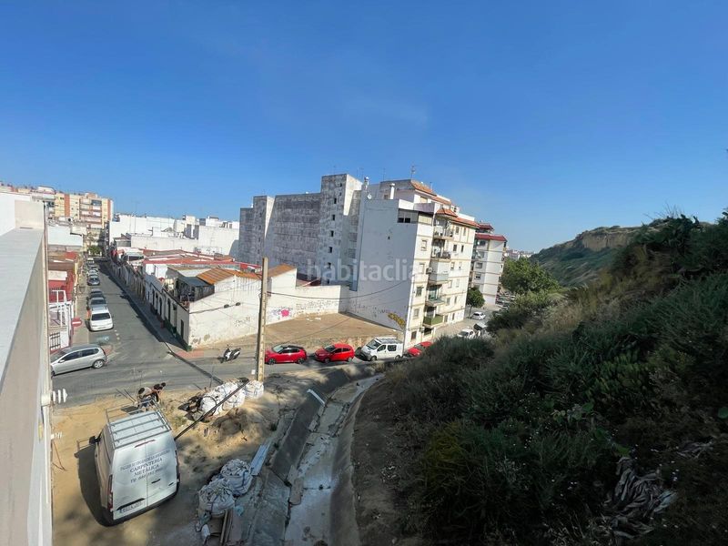 Foto 9a396bbc-a1bd-414a-864d-d5cfc8c3bc60. Pis amb aparcament a Las Colonias Huelva