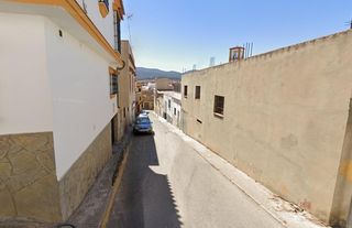 Casa adosada en Bajadilla - Fuente Nueva. Adosado en algeciras, cádiz. activo inmobiliario sin posesión, n