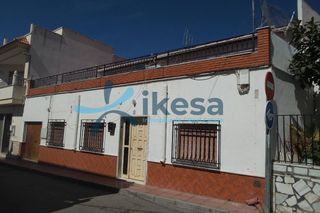 Casa a Berja. Se vende casa en la localidad de berja