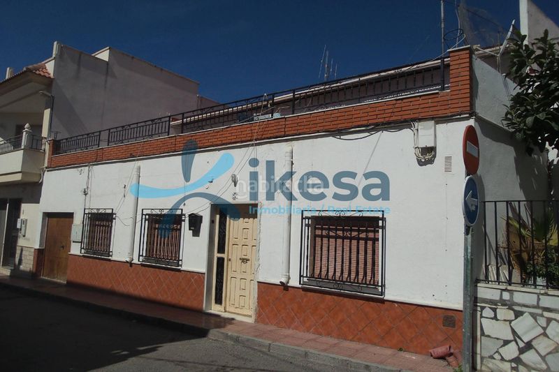 Foto e79806aa-34b1-48cd-a8e0-5b7a70798980. Casa a Berja