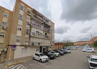 Flat in Balcón de Sevilla - Atalaya - La Uva - Extremeña. Venta de piso en urbanización el balcón de sevilla  camas sevill