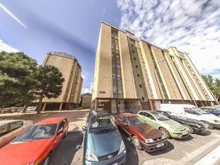 Pis a Huerta del Rey. Venta de piso sin posesión no visitable en huerta del rey  valla
