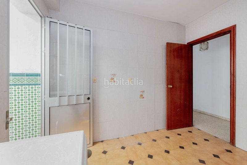 Foto de79f530-9949-4032-ae79-8fb1b52ffc50. Pis a Cantillana