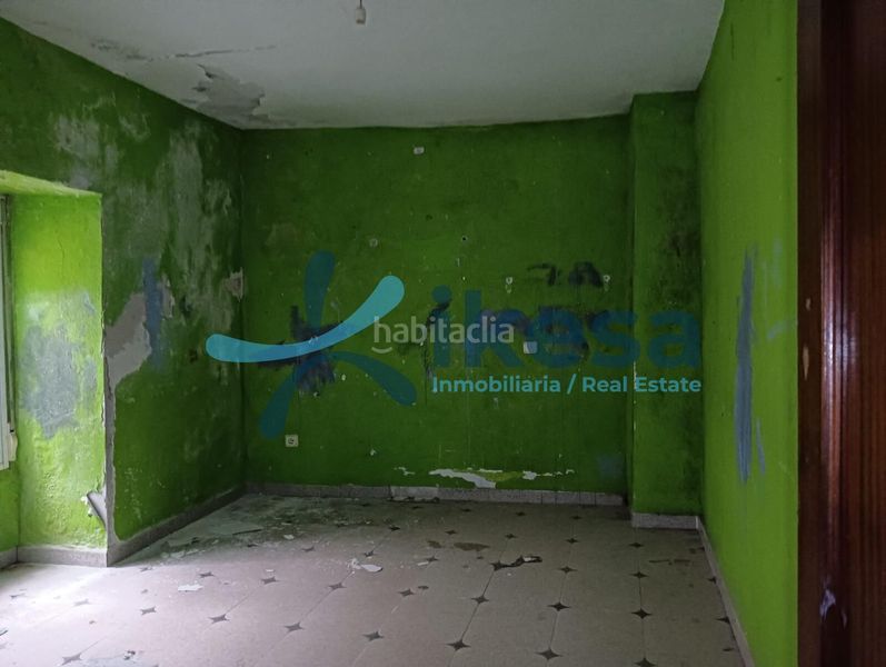 Foto 682fbee3-e50b-4058-8238-d7f026723681. Casa adossada a Martos