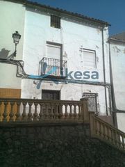 Casa a schiera in Martos. Venta de casa adosada en calle cl real nº 53 martos jaén