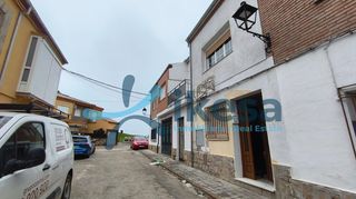 Chalet in Baeza. Venta de casa adosada en baeza jaén