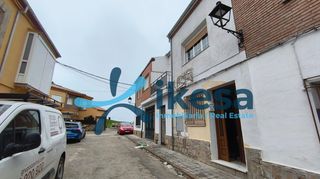 Chalet in Baeza. Venta de casa adosada en baeza jaén
