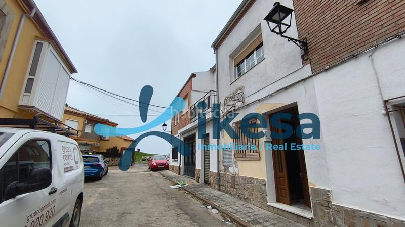 Foto 3e3dcf6a-5e71-4882-8ff6-d2ef48c15666. Xalet a Baeza