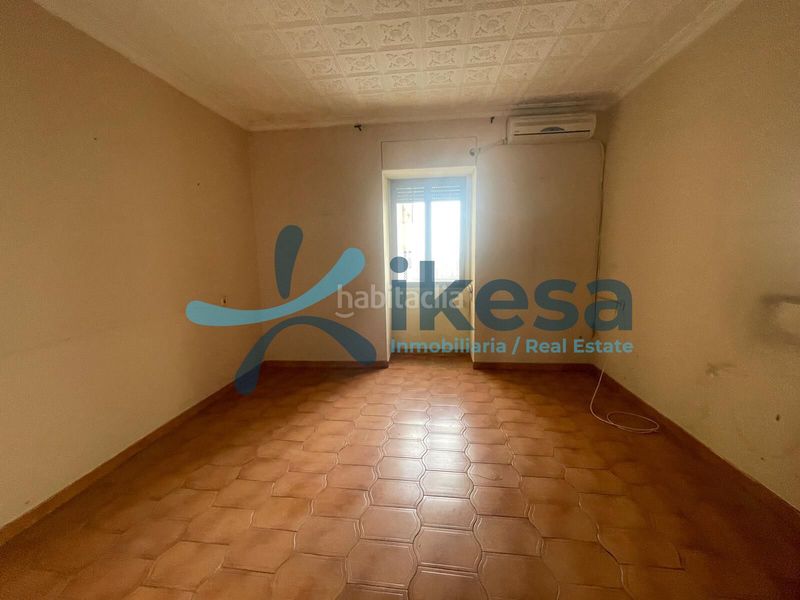 Foto 4987aa2a-f822-4605-a77b-ea728897891f. Casa a Porcuna