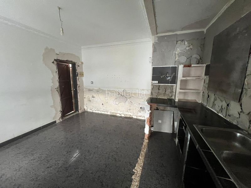 Foto 4edc1f10-051c-4dca-8b59-3b868d2e9704. Pis a Salesianos Utrera