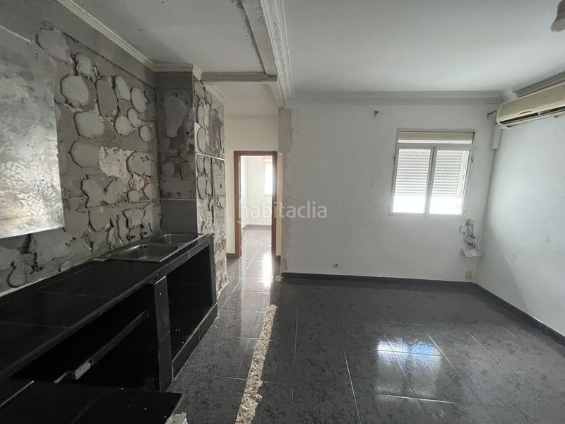 Foto e5e4adb0-571d-474a-8c64-98652842ce58. Pis a Salesianos Utrera
