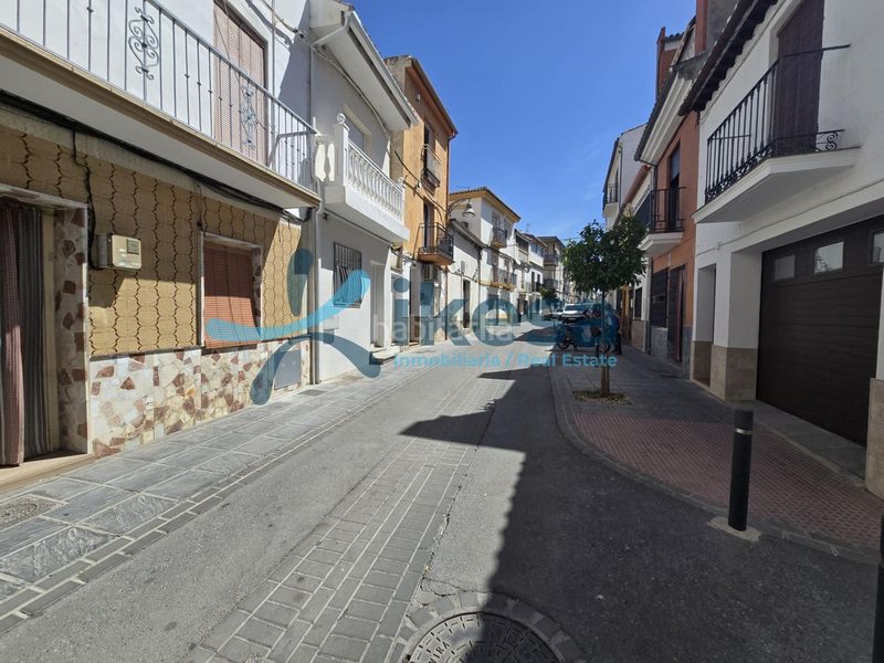 Foto 0a57b441-7133-4daa-8e34-a540fdecff61. Pis a Santa Fe