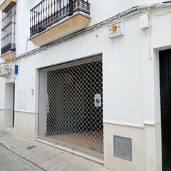 Local Comercial a Osuna. Venta de local sin posesión no visitable en osuna  sevilla