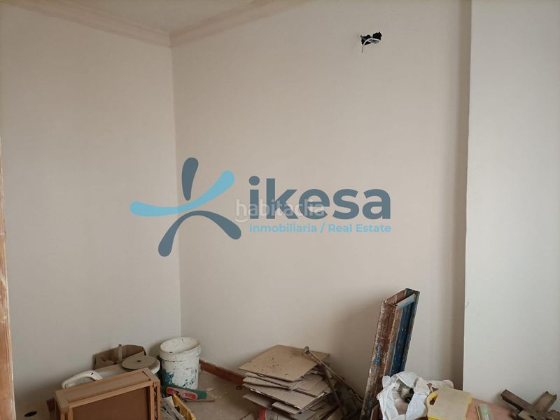 Foto d3ba7bd6-034c-4b03-bad6-2f0a63d7fff3. Casa adossada a Coronil (El)