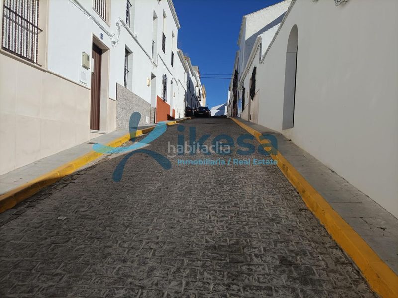 Foto e72f2980-2b06-4524-b5b9-09f45c79b436. Casa adossada a Coronil (El)