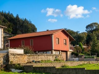 Chalet à Barcenilla. Unifamiliar en venta en  piélagos cantabria. sin posesión no vis