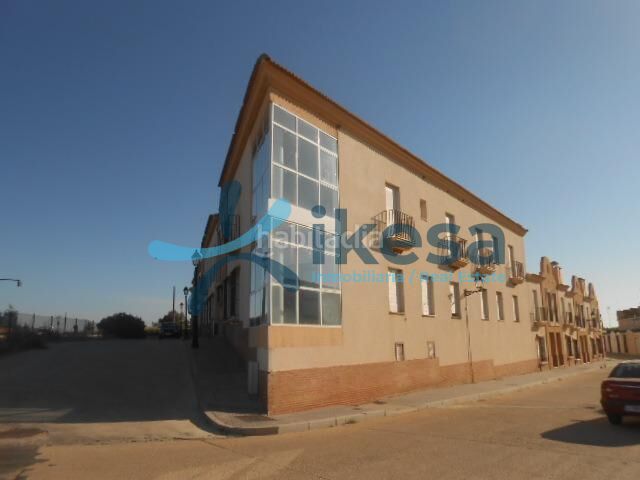 Foto 39725365-57c8-489e-803d-f15f4bffe44d. Pis a Trigueros