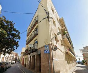 Etagenwohnung in Canet de Mar. Oportunidad de inversión en canet de mar, barcelona