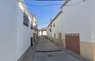 Casa a schiera in Bujalance. Adosado en venta en bujalance córdoba. sin posesión no visitable