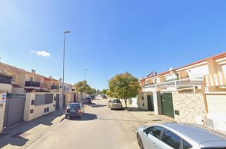 Casa adossada a Caballero Bonald-S. José Obrero-Guadalcacín. Adosado en venta en jérez de la frontera cádiz. sin posesión no