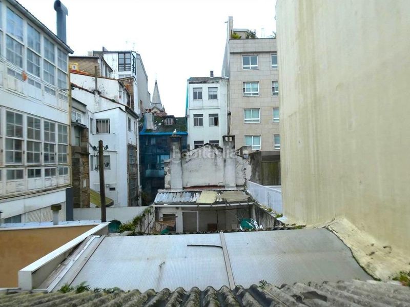 Foto a5ca3fdf-bf1b-493b-bd29-547e863d15e3. Edifici a calle de la galera 50 a Ciudad Vieja Coruña (A)