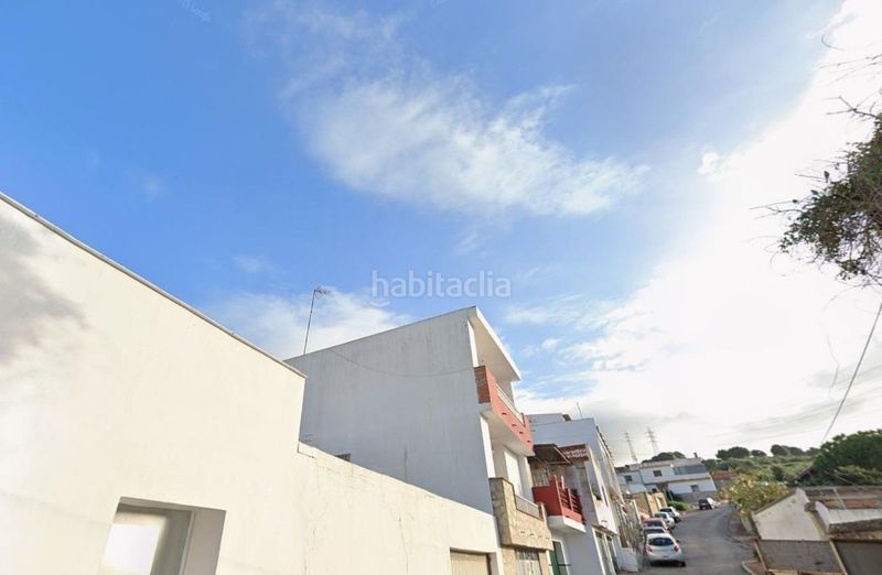Foto ce66f762-2aec-4977-8aa3-d9bbdad45f8c. Casa adossada a Taraguilla-Estación San Roque