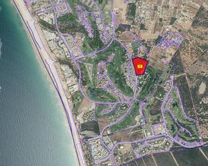 Terreno residenziale in La Barrosa. Exclusivo suelo urbano consolidado para desarrollo turístico en