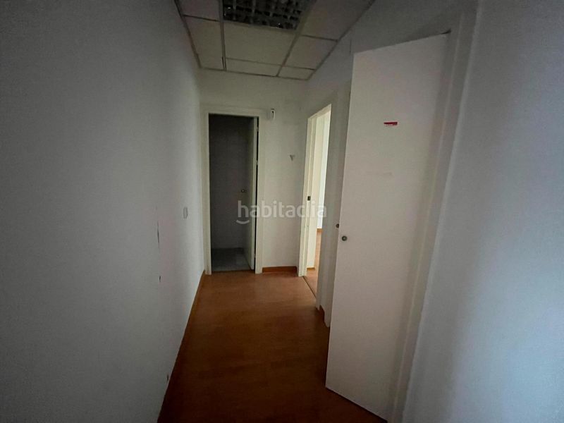 Foto 0aee9a5e-893b-4253-bae9-3d87110c626b. Piso vivienda en venta en pleno centro 130,59 m2 junto a la campana en Sevilla