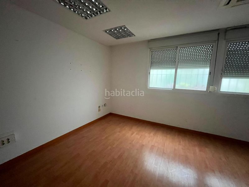 Foto 6801bf5b-7dc2-4a94-ba70-ac67ab9d99a6. Piso vivienda en venta en pleno centro 130,59 m2 junto a la campana en Sevilla