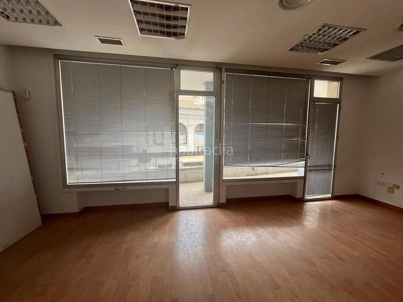 Foto 7295e2ff-8c47-436a-bba4-de5e830e85e8. Piso vivienda en venta en pleno centro 130,59 m2 junto a la campana en Sevilla
