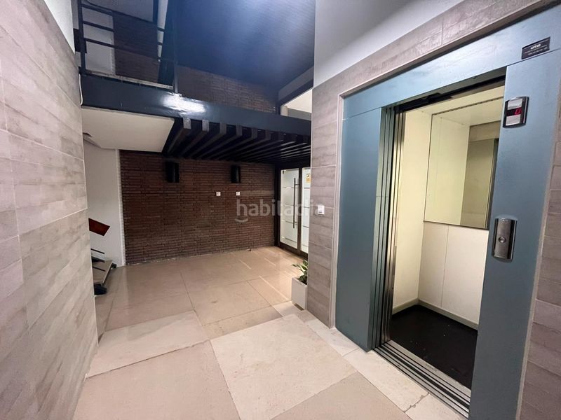 Foto c79517e8-cb7f-4888-91aa-37b548f42024. Piso vivienda en venta en pleno centro 130,59 m2 junto a la campana en Sevilla