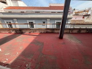 Pis a Encarnación - Regina