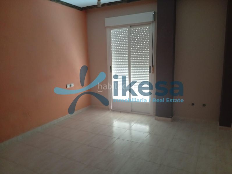 Foto 3a0e9c0e-562e-4ff6-90aa-7cae1730b9b4. Pis amb aparcament a Adra