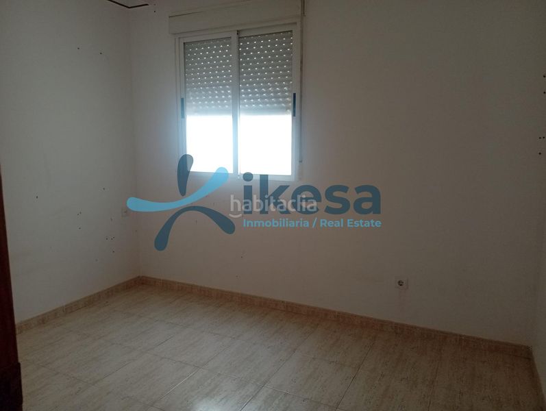 Foto 703f0927-6046-4ab8-9cbe-197eda5cecd2. Pis a Adra
