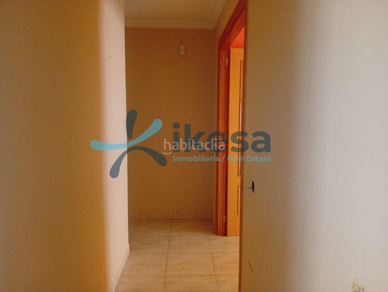 Foto b2ea43dd-4f09-49b1-8f42-6f78af95eba3. Pis a Adra