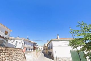Casa adosada en Fornes. Adosado en fornes, granada. activo inmobiliario sin posesión, no